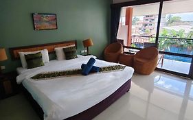 Grand Thai House Resort Lamai